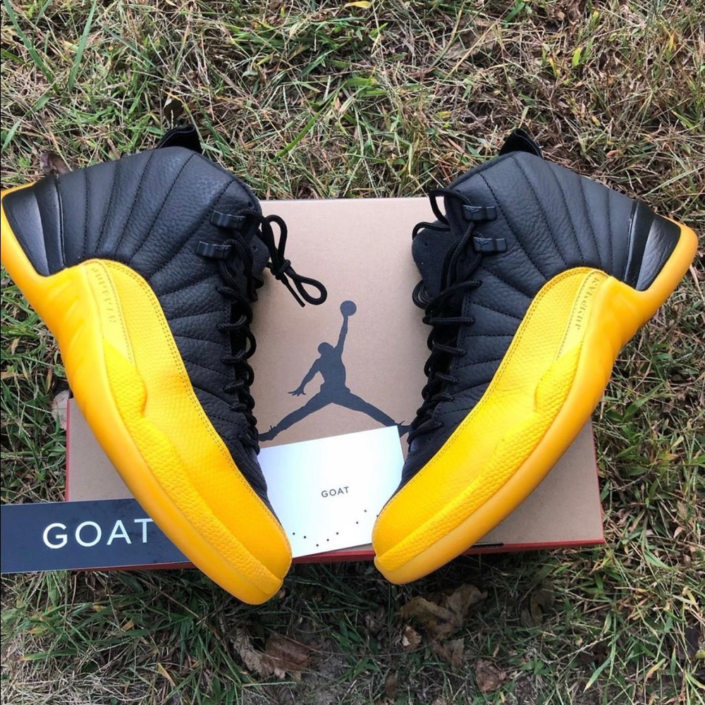 JORDAN 12 university gold size 10